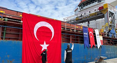 Türkiye'nin 15'inci Gazze İyilik Gemisi, Mısır El-Ariş Limanı'na ulaştı