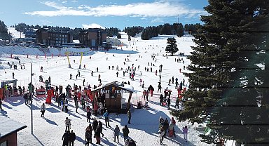 Uludağ'a 40 günde 1 milyon 100 bin tatilci