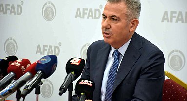 Vali Elban: Santorini civarında oluşacak deprem, tsunami ve volkanik patlamadan İzmir'in etkilenme ihtimali çok az