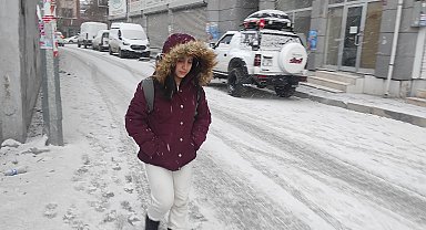 Van'ın 3 ilçesinde eğitime 'kar' engeli