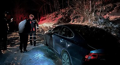 Yalova'da kar yağışı nedeniyle mahsur kalan 26 kişi kurtarıldı