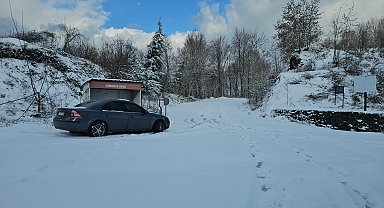 Zonguldak'ta 16 köy yolu kardan ulaşıma kapandı