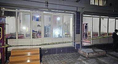 17 yaşındaki çocuk kahvehaneyi basıp, 2 kişiyi tabancayla öldürdü