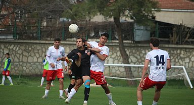 1923 Mustafakemalpaşaspor - Ayvalıkgücü Belediyespor: 1-1