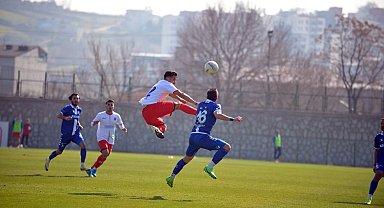 1923 Mustafakemalpaşaspor - Karabük İdmanyurdu Spor: 3-1