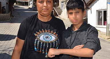 'Öğrencisinin kolunu morartıp, karnına ayağıyla bastı' iddiasına inceleme