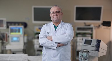 'Reflü hastaları sahurda yağlı, acılı, salçalı ve soslu gıdalardan uzak durmalı'