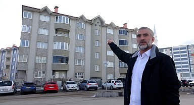 6 katlı binanın çatısından düşmekten, beline bağladığı iple kurtuldu