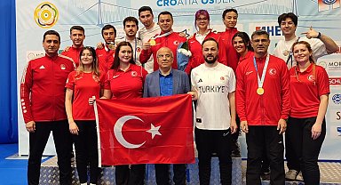 8 madalyalı Avrupa şampiyonu milli atıcılar, yurda döndü