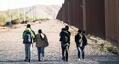 ABD'den sınır dışı edilen 199 Venezuelalı göçmen ülkesine ulaştı