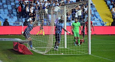 Adana Demirspor, matematiksel olarak Süper Lig'e veda etti