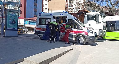 Ambulansın çarptığı çocuğun annesi tedaviyi kabul etmedi