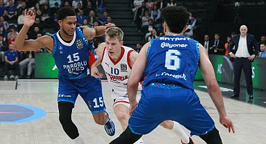 Anadolu Efes - Maccabi Tel Aviv: 90-88