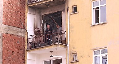 Apartman dairesi yandı