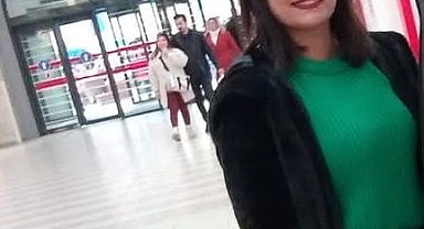 Aydın'da 4 çocuk annesi, eşine ait otomobilin yanında tabancayla vurulmuş halde ölü bulundu