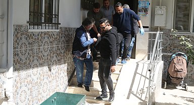 Babasını 5 bıçak darbesiyle öldürdü