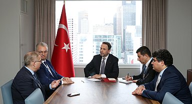 Bakan Bayraktar, AtkinsRealis, Baker Hughes ve ConocoPhillips'in üst düzey yöneticileri ile bir araya geldi