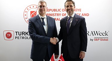 Bakan Bayraktar'ın ABD temasları sürüyor