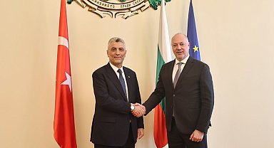 Bakan Bolat, Bulgaristan Başbakanı Jelyazkov ile görüştü