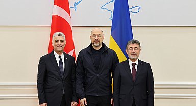 Bakan Bolat ve Bakan Yumaklı, Ukrayna Başbakanı Şmigal ile görüştü