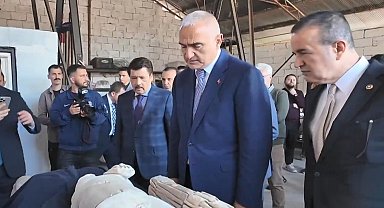 Bakan Ersoy, Aspendos'taki Hermes heykelini inceledi