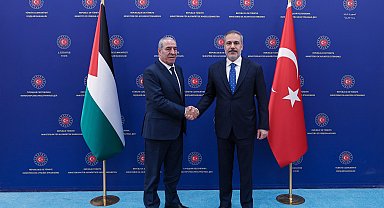 Bakan Fidan, Filistin Kurtuluş Örgütü İcra Komitesi Genel Sekreteri Şeyh'i kabul etti