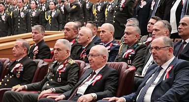 Bakan Güler: Kahraman ordumuz, disiplinden taviz vermeden görevini sürdürmektedir