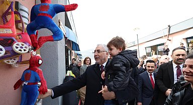 Bakan Işıkhan: Tüm vatandaşlarımız sıcak yuvalarına ve iş yerlerine kavuşana kadar çalışacağız