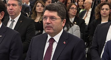 Bakan Tunç: Noter yardımcılığı müessesesine geçeceğiz