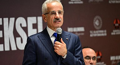 Bakan Uraloğlu, İNTES iftarında karayolları çalışanlarıyla buluştu