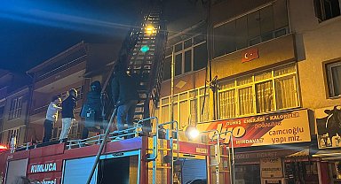 Bartın'da çatı yangını