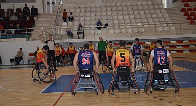 Batman Engelliler Spor Kulübü - Antalya Büyükşehir Belediyesi Spor Kulübü: 48-66