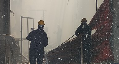 Bolu'da kereste fabrikasında yangın