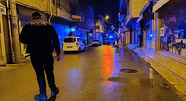 Bursa'da bıçaklı kavga; yabancı uyruklu 3 kişi yaralandı