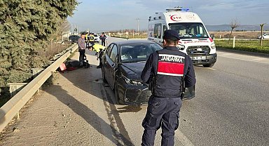 Bursa'da otomobil ile elektrikli motosiklet çarpıştı: 1 ölü