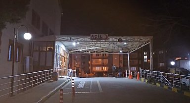 Çanakkale Boğazı'nda denize düşen kılavuz kaptan hastaneye kaldırıldı