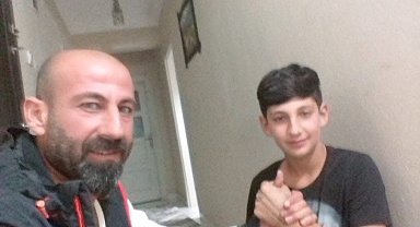 Çatı tamiri yaparken rüzgarın savurduğu baba- oğul, 10 metreden düşüp öldü