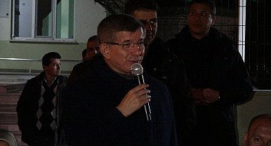 Davutoğlu: Mescid-i Aksa, bu sene Kadir Gecesi'ni mahsun karşılayacak