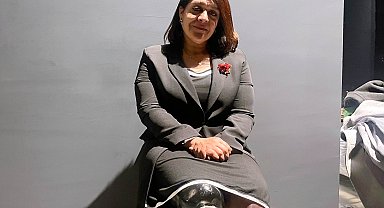 Depremzede Hülya'nın protezle hayata tutunma mücadelesi