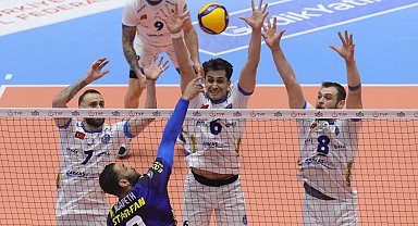 Efeler Ligi'nde normal sezon tamamlandı