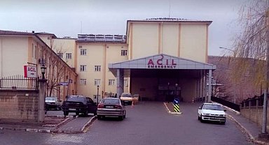 Elazığ'da çığ altında kalan köylüyü aramaya çıkan yakınları kurtardı