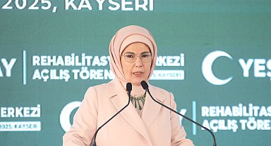 Emine Erdoğan: Çocuklarımızı bu 'dijital dadılar'ın elinden kurtaralım