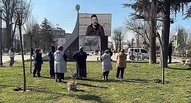 Eşleri 8 Mart mesajı gönderdi; LED ekranda görünce duygulandılar