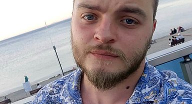 Evinde ölü bulundu; sosyal medyada 'The End' yazmış