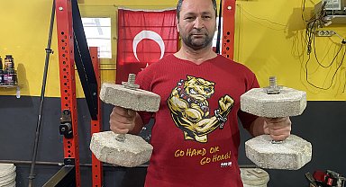 Evinin bodrum katında, kaldırım taşı ve inşaat demiriyle çalışıp, şampiyon oldu