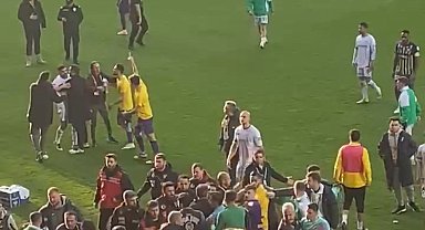 Eyüpspor – Konyaspor maçının ardından hem saha hem protokol tribünü karıştı