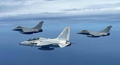 Filipinler Hava Kuvvetleri'ne ait savaş uçağının enkazına ulaşıldı: 2 ölü