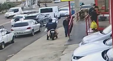 Gaziantep'te motosiklet sürücüsünün öldüğü kaza kamerada