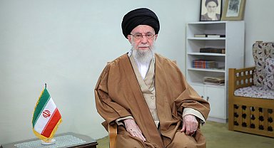 Hamaney: İsrail'in ateşkesi bozarak Gazze'ye saldırması 'çok büyük ve korkunç bir suç'