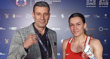 Hatice Akbaş, Kadınlar Dünya Boks Şampiyonası'nda finale yükseldi